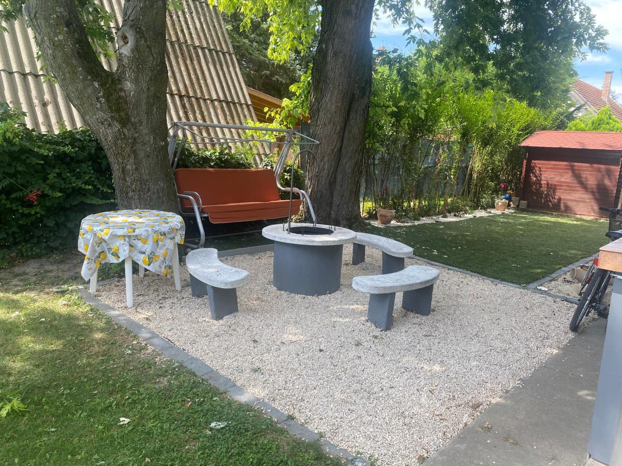 Icuka Vendeghaza Villa Kiskunlacháza Exterior foto